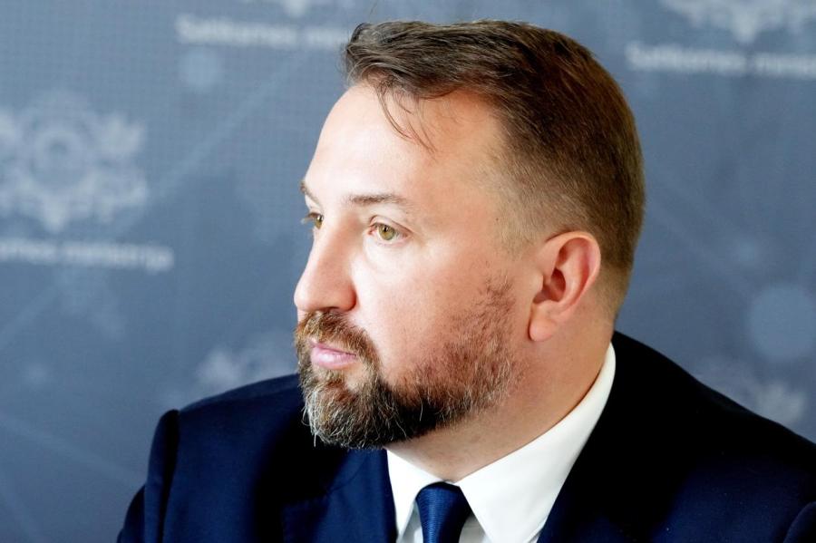 Бывший шеф «Пасажиеру вилциенс» в месяц получал почти 10000 евро!